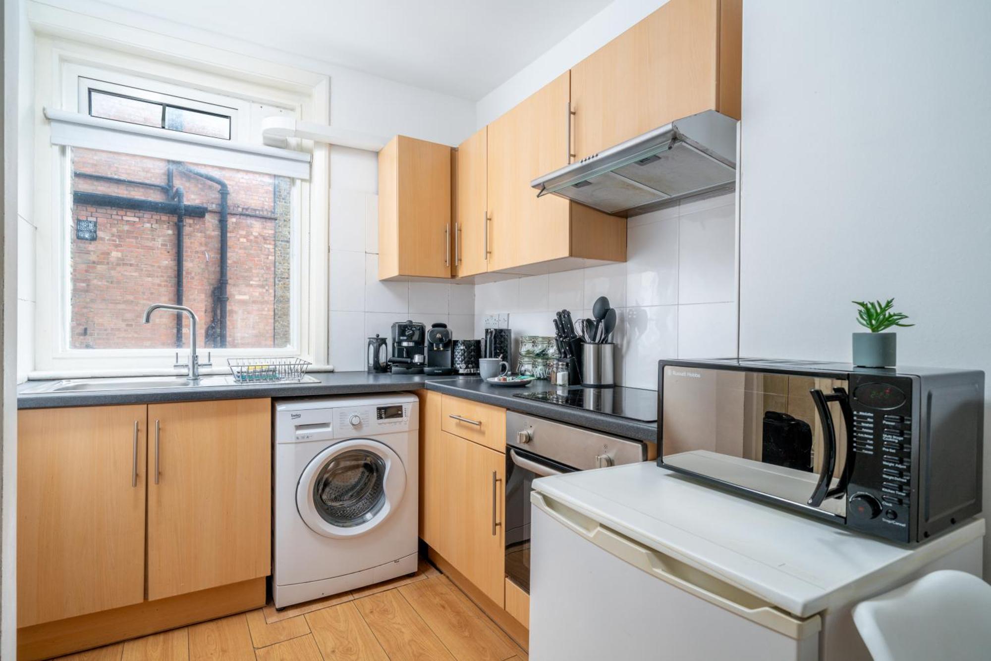 לונדון Carnaby & Oxford Street - Central Soho - One Bedroom - Double Bed & Sofabed מראה חיצוני תמונה