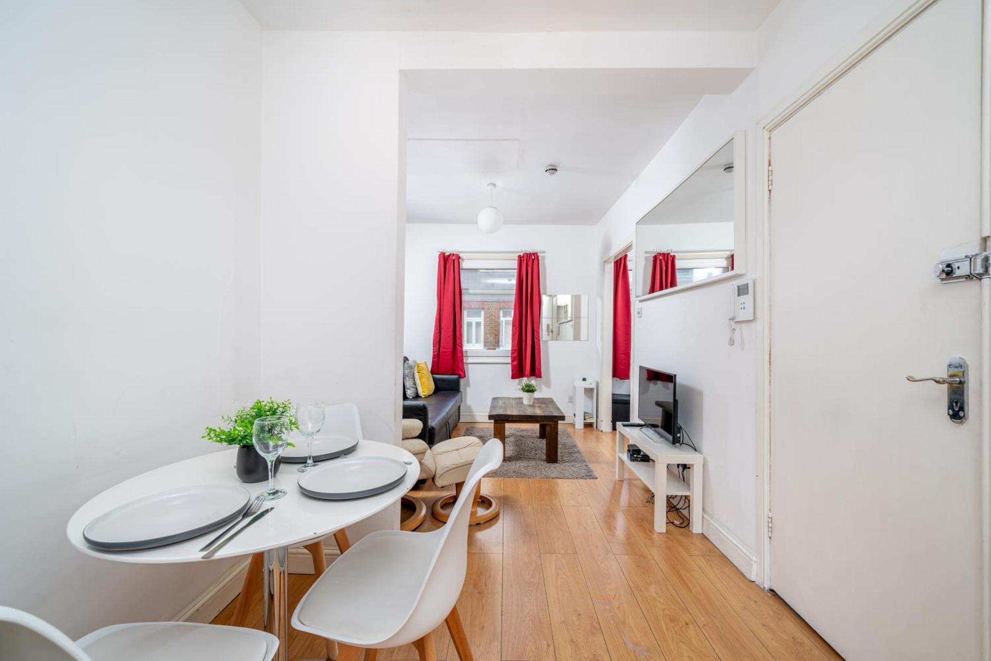 לונדון Carnaby & Oxford Street - Central Soho - One Bedroom - Double Bed & Sofabed מראה חיצוני תמונה